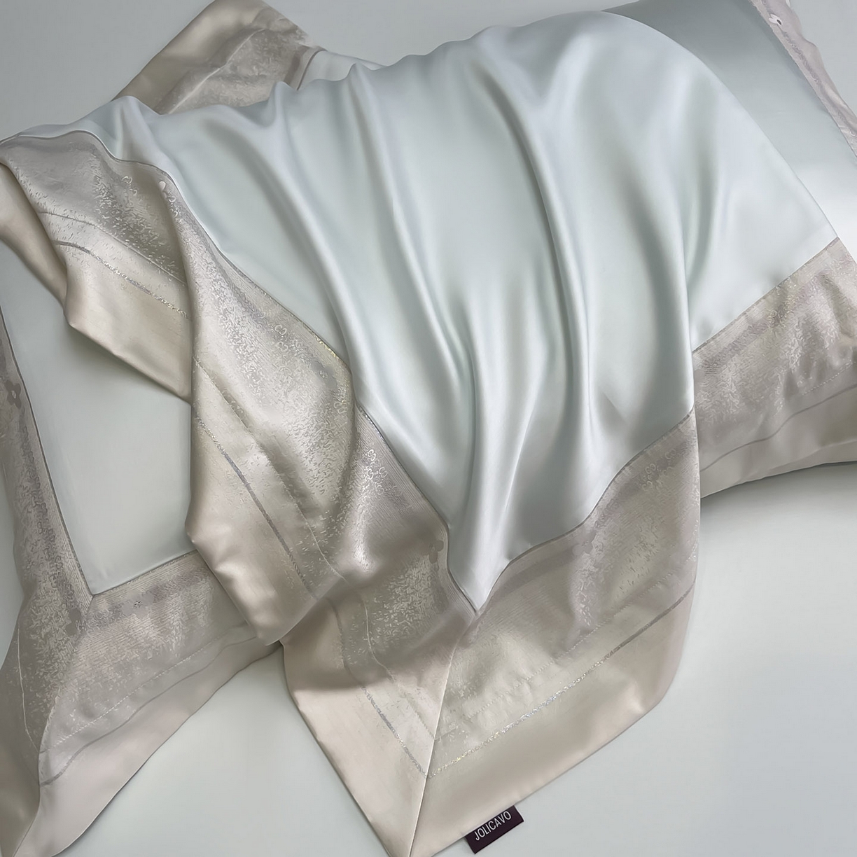 91家纺网 家纺一手货源 找家纺 2025轻奢风A类贡缎长绒棉四件套纯棉全棉重工刺绣被套床单高端拼接床上用品 馥雅-布鲁蓝