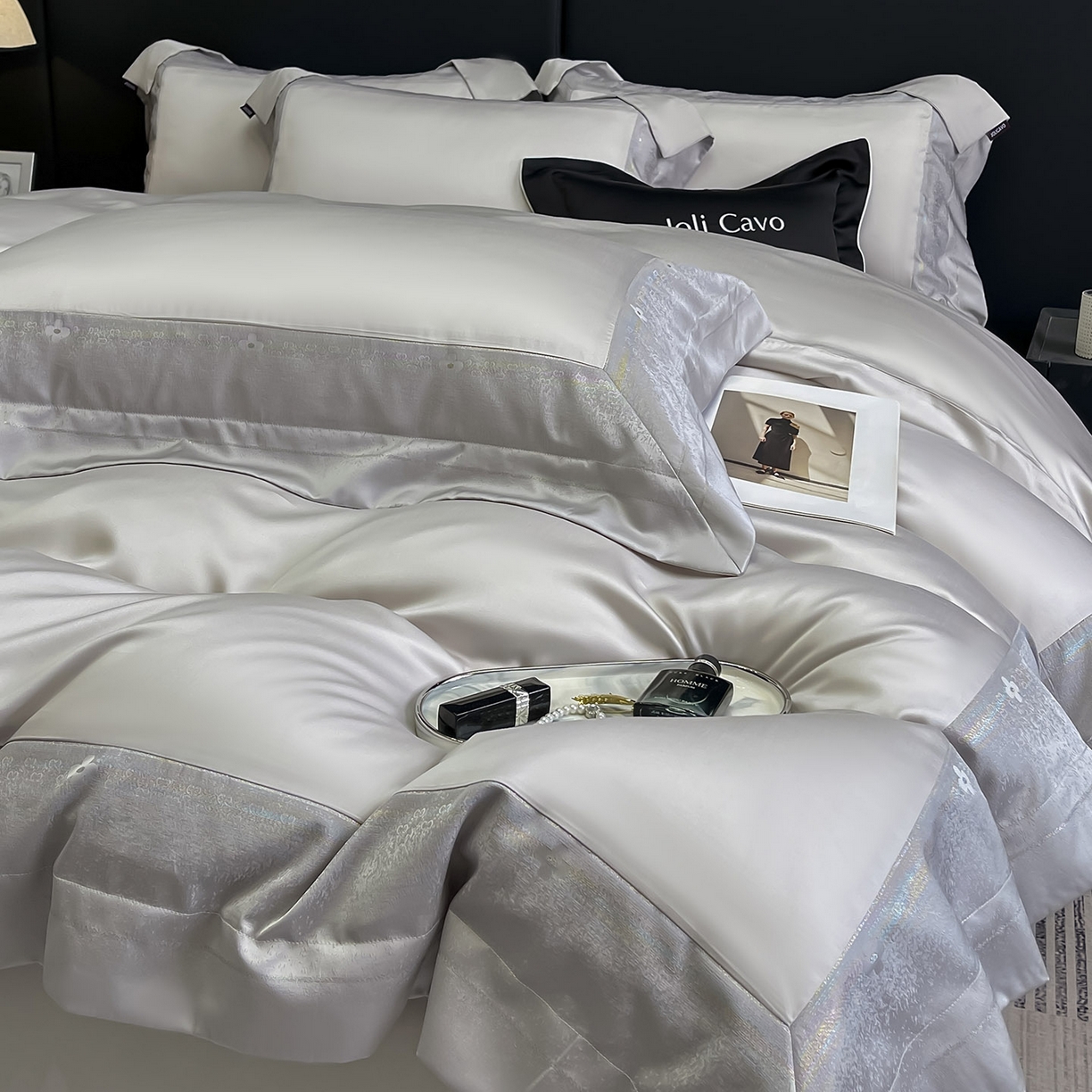 91家纺网 家纺一手货源 找家纺 2025轻奢风A类贡缎长绒棉四件套纯棉全棉重工刺绣被套床单高端拼接床上用品 馥雅-杏子灰