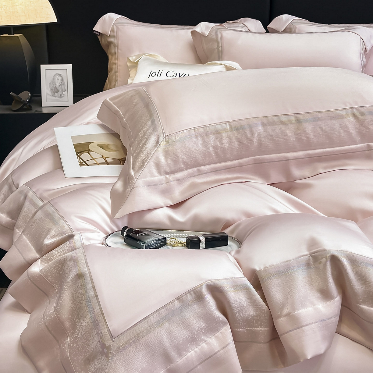 91家纺网 家纺一手货源 找家纺 （总）2025轻奢风A类贡缎长绒棉四件套纯棉全棉重工刺绣被套床单高端拼接床上用品