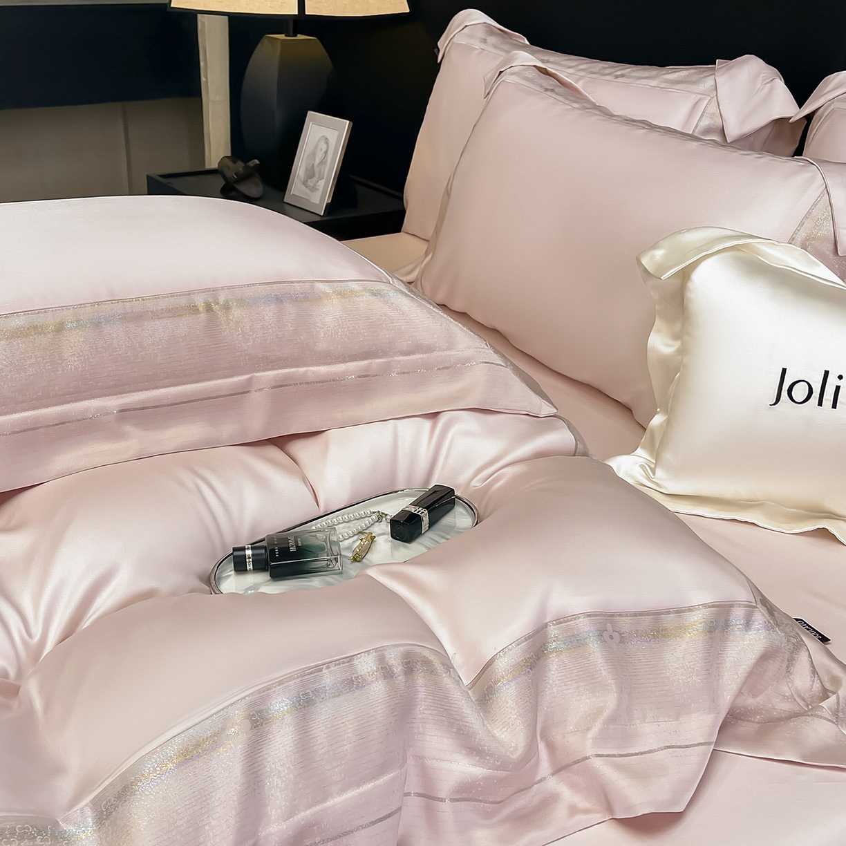 91家纺网 家纺一手货源 找家纺 （总）2025轻奢风A类贡缎长绒棉四件套纯棉全棉重工刺绣被套床单高端拼接床上用品