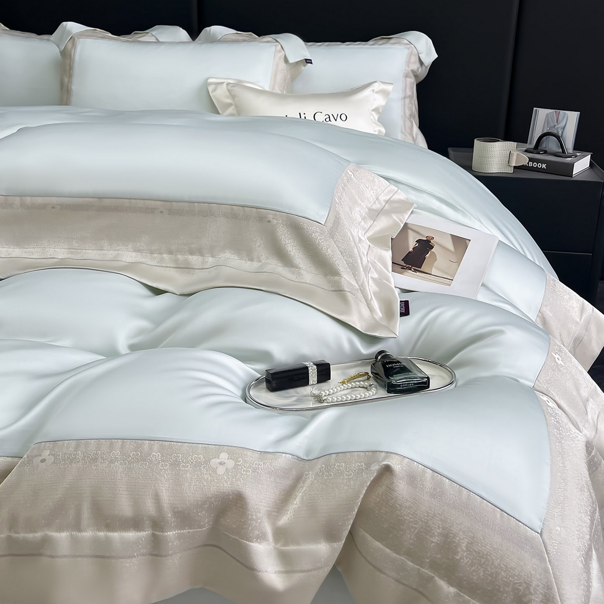 91家纺网 家纺一手货源 找家纺  2025轻奢风A类贡缎长绒棉四件套纯棉全棉重工刺绣被套床单高端拼接床上用品 馥雅-布鲁蓝