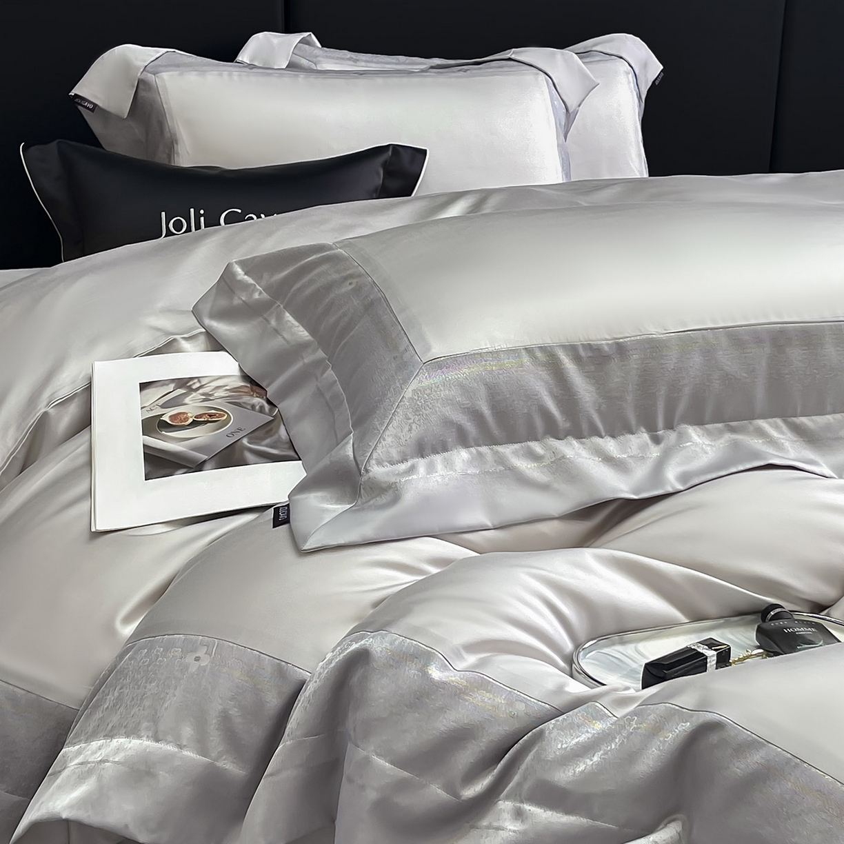 91家纺网 家纺一手货源 找家纺  2025轻奢风A类贡缎长绒棉四件套纯棉全棉重工刺绣被套床单高端拼接床上用品 馥雅-杏子灰