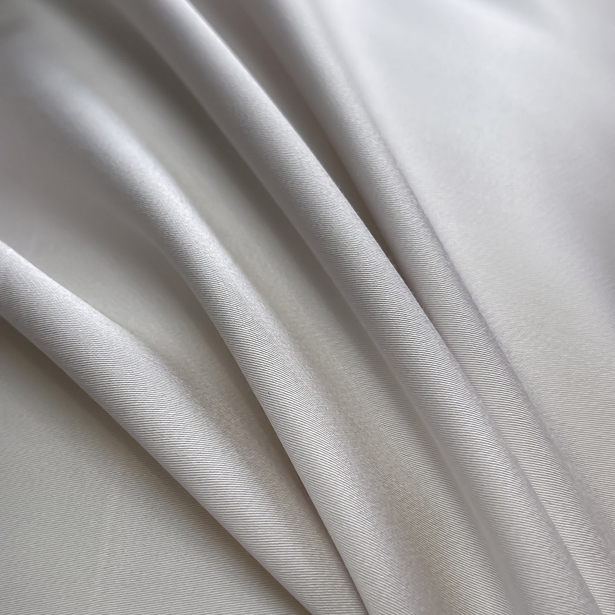 91家纺网 家纺一手货源 找家纺  2025轻奢风A类贡缎长绒棉四件套纯棉全棉重工刺绣被套床单高端拼接床上用品 馥雅-杏子灰