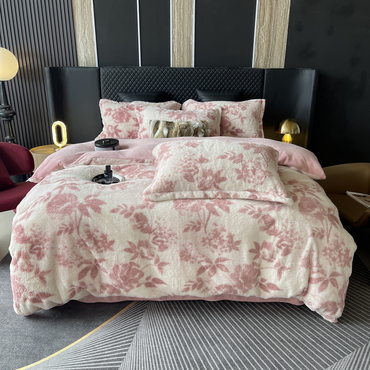 91家纺网 家纺一手货源 找家纺 奈萝家纺 2025新款秋冬加厚皮草级兔绒牛奶绒四件套 念薇