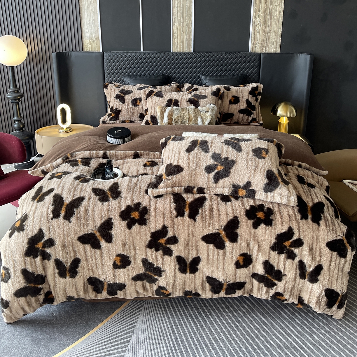 91家纺网 家纺一手货源 找家纺 奈萝家纺 2025新款秋冬加厚皮草级兔绒牛奶绒四件套 蹀愫