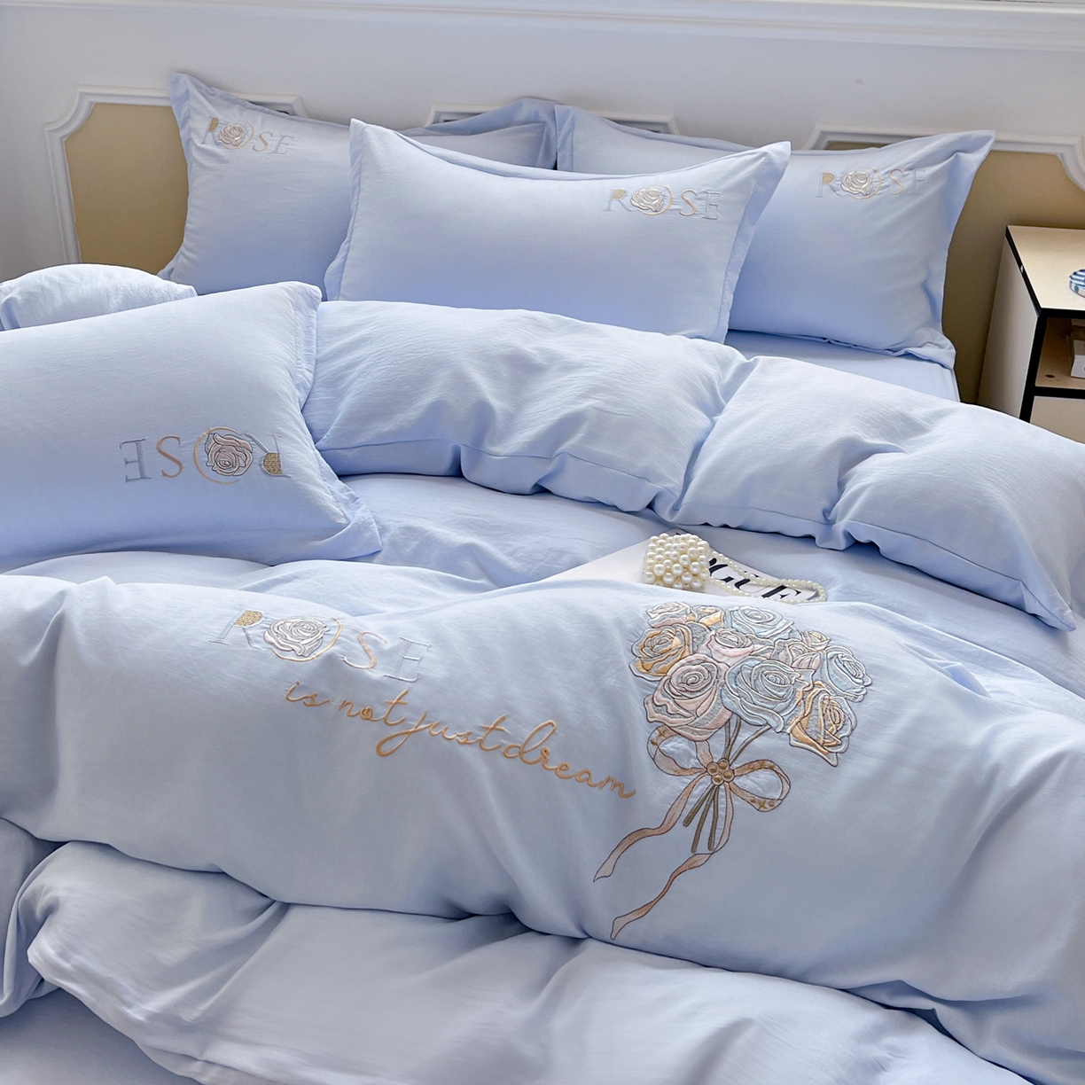 91家纺网 家纺一手货源 找家纺 （总）文黛家居 2025新款高克重水洗棉绣花四件套系列