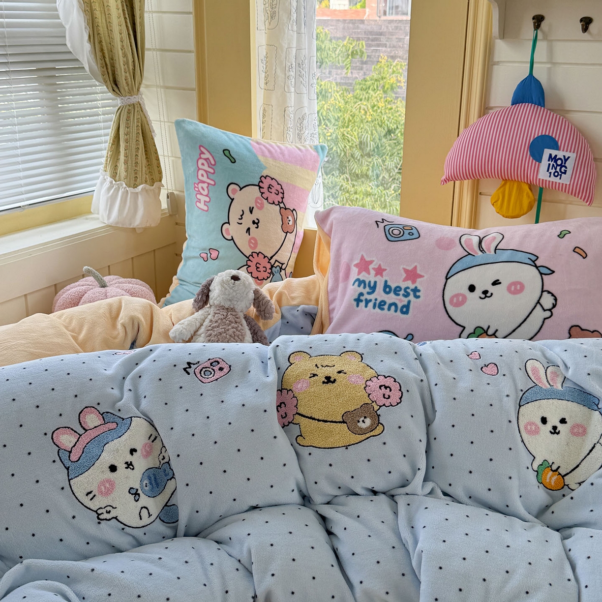 91家纺网 家纺一手货源 找家纺 （总）柚子YOUTH 2025新款加厚牛奶绒卡通毛巾绣四件套-卡通三小只