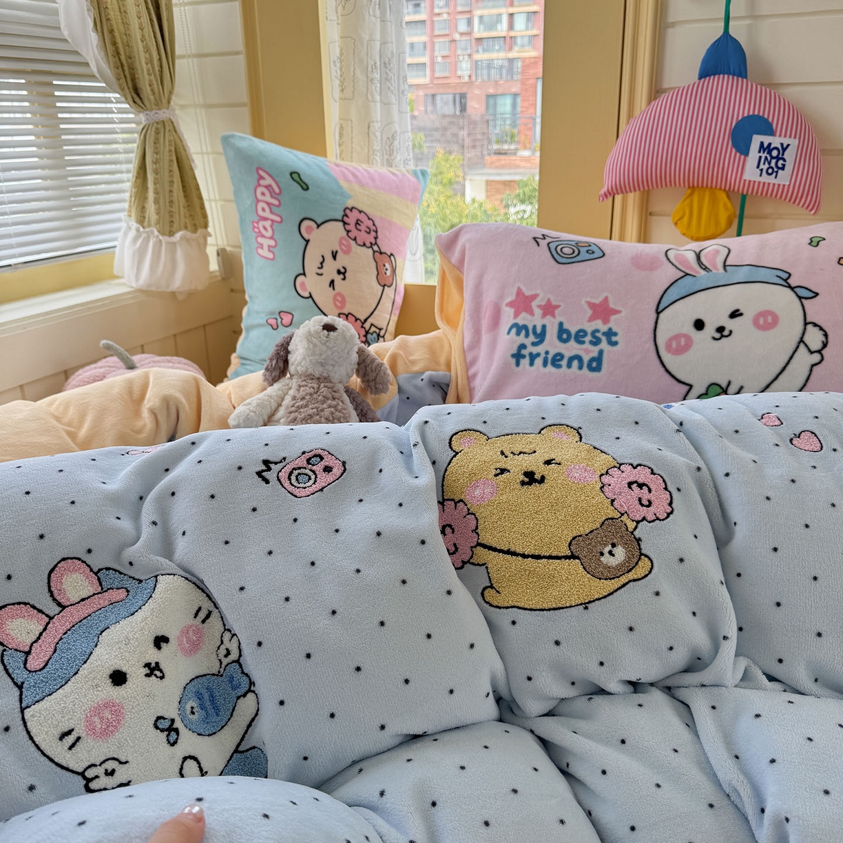 91家纺网 家纺一手货源 找家纺 （总）柚子YOUTH 2025新款加厚牛奶绒卡通毛巾绣四件套-卡通三小只