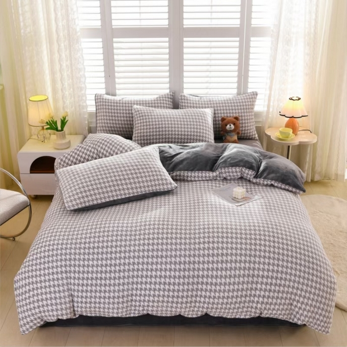 三悦四季 2025新款A类牛奶绒印花四件套 千鸟格-灰