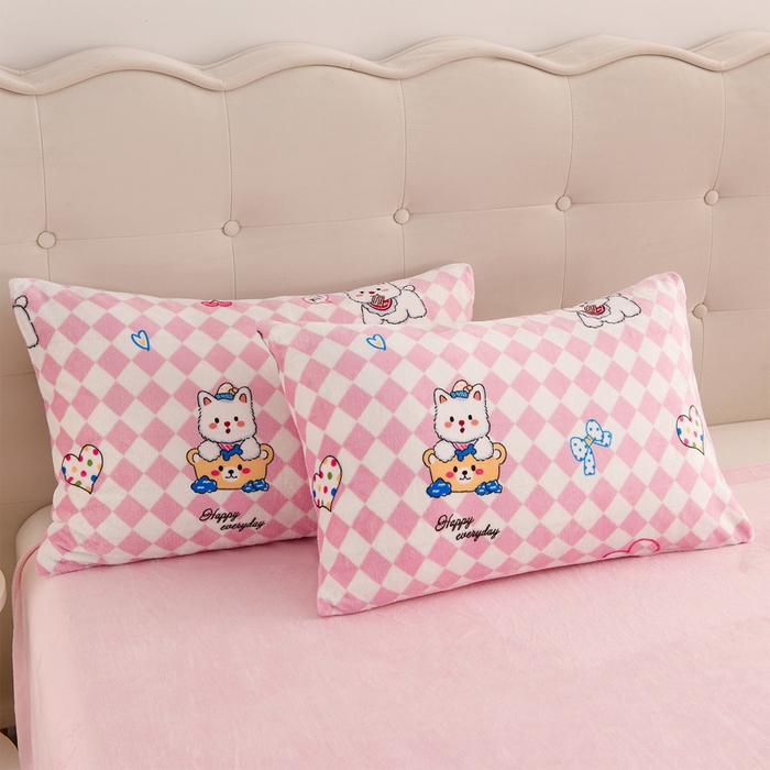 91家纺网 家纺一手货源 找家纺 三悦四季 2025新款A类牛奶绒印花四件套 甜心喵