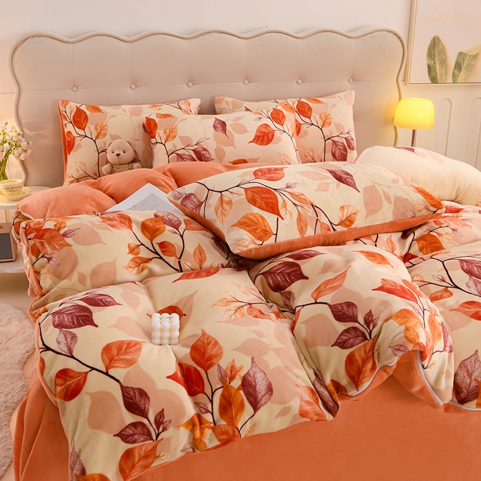 91家纺网 家纺一手货源 找家纺 三悦四季 2025新款A类牛奶绒印花四件套 秋之叶语