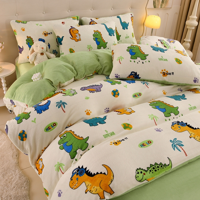 91家纺网 家纺一手货源 找家纺 三悦四季 2025新款A类牛奶绒印花四件套 萌龙大冒险