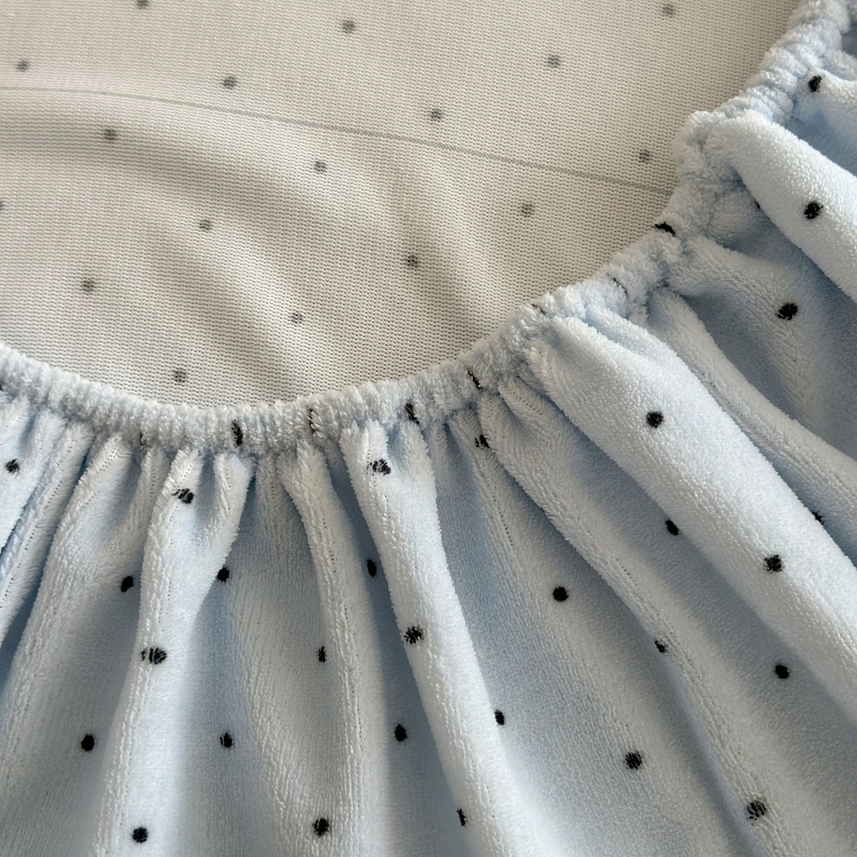 91家纺网 家纺一手货源 找家纺 柚子YOUTH 2025新款加厚牛奶绒卡通毛巾绣床笠三件套 萌粒