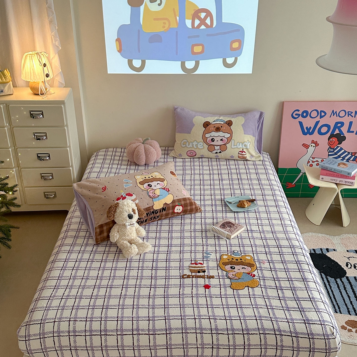 91家纺网 家纺一手货源 找家纺 柚子YOUTH 2025新款加厚牛奶绒卡通毛巾绣床笠三件套 熊宝