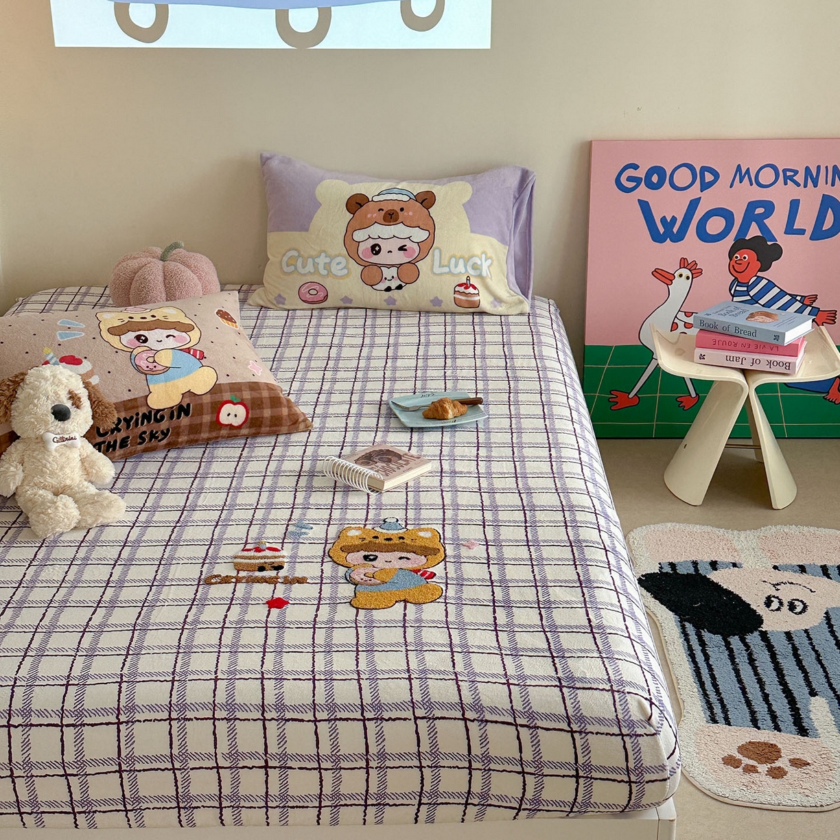 91家纺网 家纺一手货源 找家纺 柚子YOUTH 2025新款加厚牛奶绒卡通毛巾绣床笠三件套 熊宝