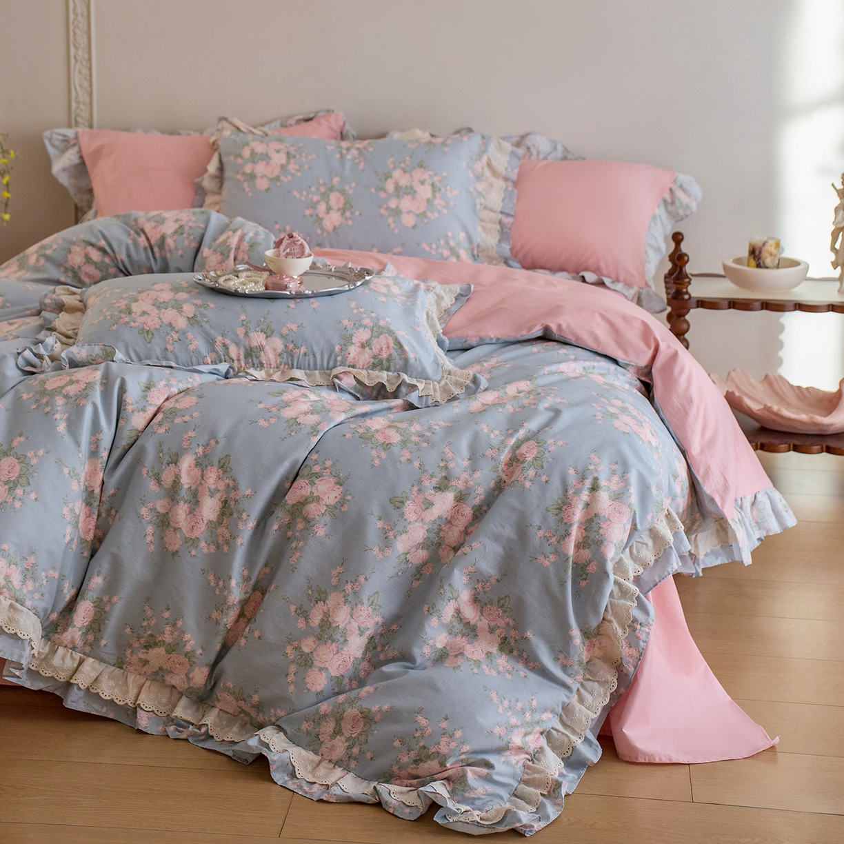 91家纺网 家纺一手货源 找家纺 清雅福 2025春夏新品全棉13372法式双层花边系列四件套 安妮公主兰