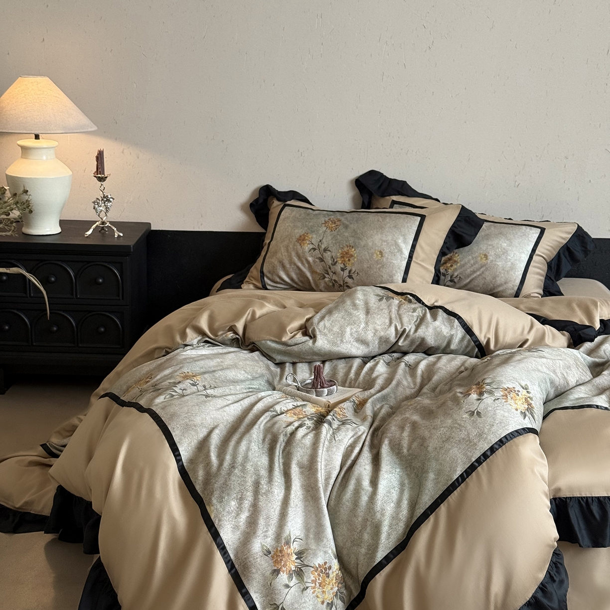 91家纺网 家纺一手货源 找家纺 （总）佳汐蓝家纺 2025秋冬新品天丝棉磨毛数码印花四件套--莱茵庄园