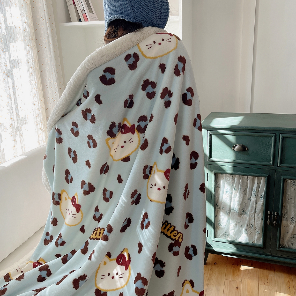 91家纺网 家纺一手货源 找家纺 桃子家居 2025新款A类ins小清新少女可爱奶油猫咪卡通加厚牛奶绒羊羔绒毛毯多功能毛毯绒毛毯-MT蓝豹纹喵