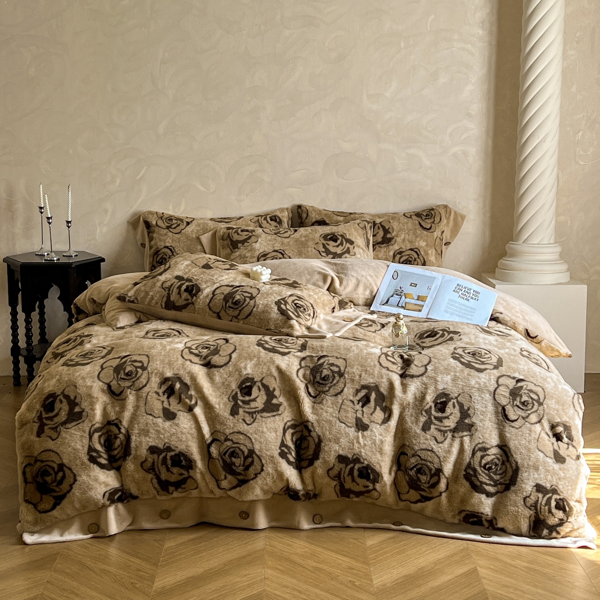 晚爱家居  2025新款纽扣款兔毛绒美拉德轻奢风高克重皮草兔绒四件套系列 纽扣-玫瑰