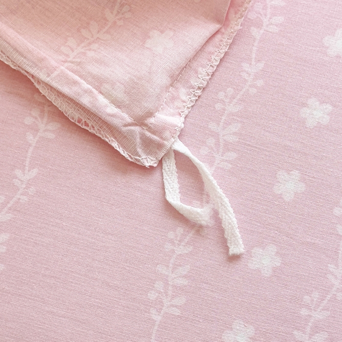 91家纺网 家纺一手货源 找家纺 鑫宇 2025新款全棉纯棉13372小清新印花四件套 爱丽丝