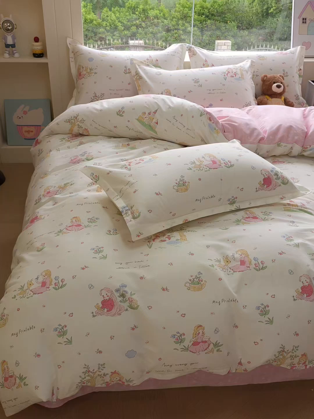 91家纺网 家纺一手货源 找家纺 鑫宇 2025新款全棉纯棉13372小清新印花四件套 爱丽丝