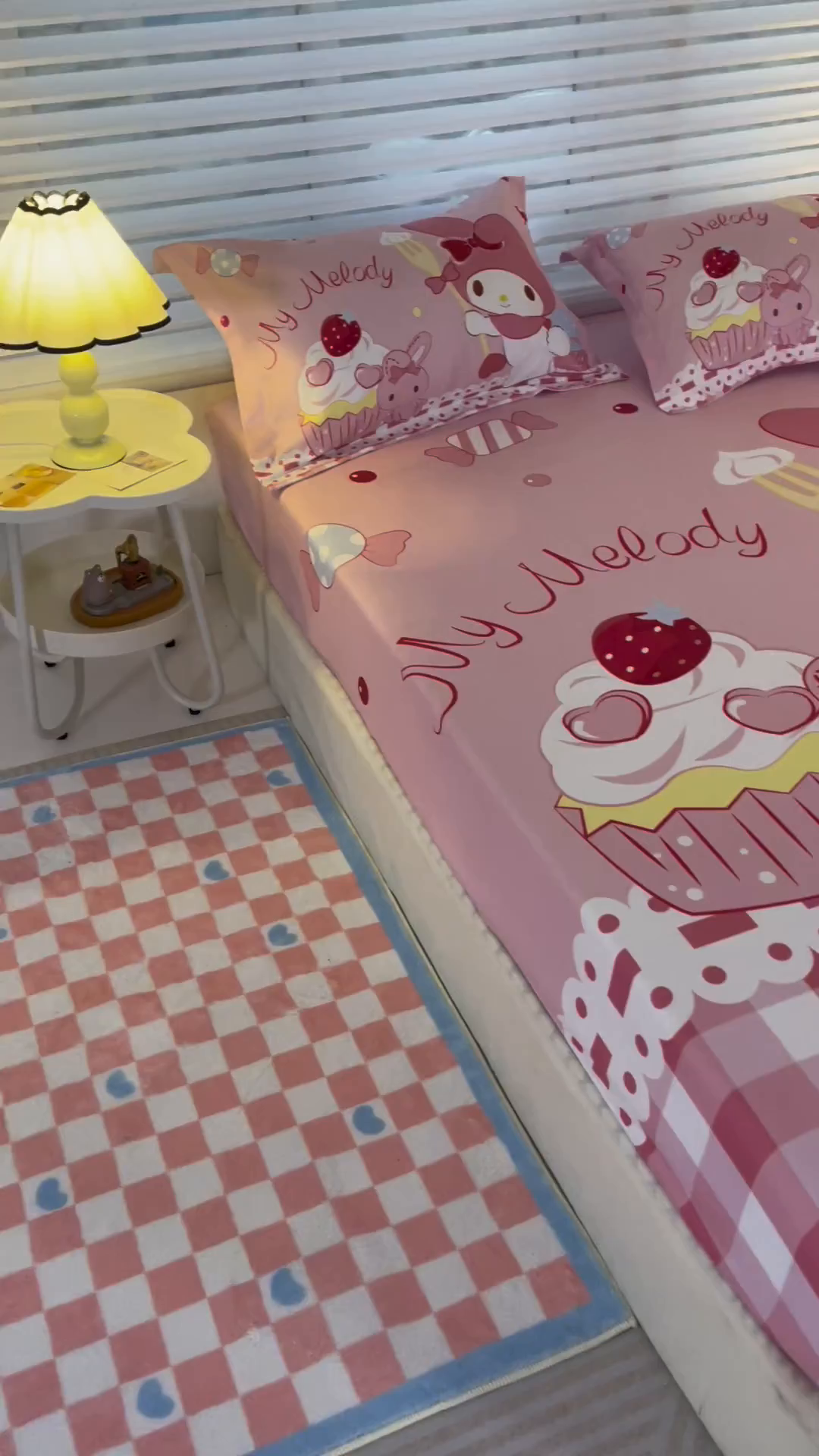 91家纺网 家纺一手货源 找家纺 一电 2025卡通床单床笠棕垫床套防尘罩席床垫保护套卡通儿童上下床床单床笠第五批 蛋糕美乐蒂