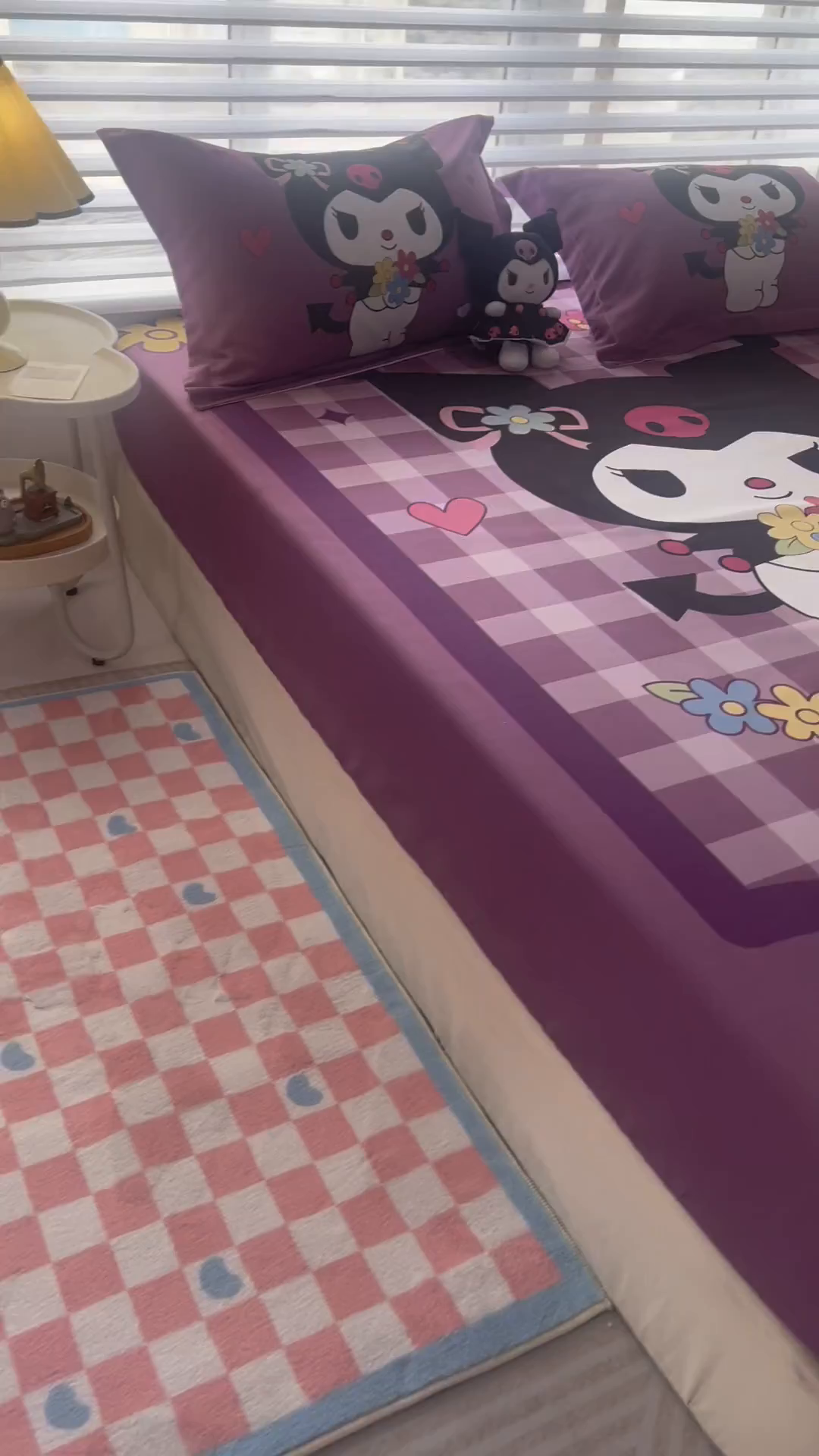 91家纺网 家纺一手货源 找家纺 一电 2025卡通床单床笠棕垫床套防尘罩席床垫保护套卡通儿童上下床床单床笠第五批 小花库洛米