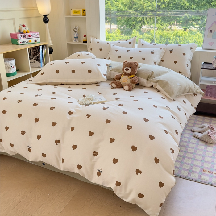 91家纺网 家纺一手货源 找家纺 鑫宇 2025新款全棉纯棉13372小清新印花四件套 点点爱