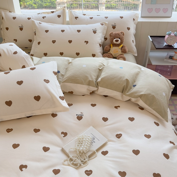 91家纺网 家纺一手货源 找家纺 鑫宇 2025新款全棉纯棉13372小清新印花四件套 点点爱