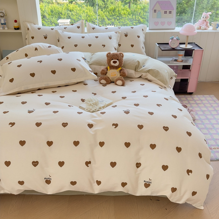 91家纺网 家纺一手货源 找家纺 鑫宇 2025新款全棉纯棉13372小清新印花四件套 点点爱