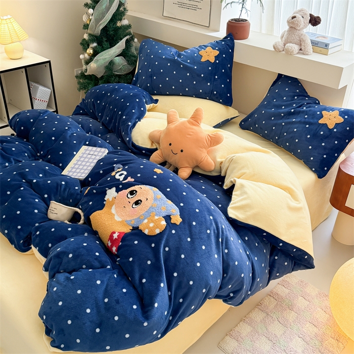 91家纺网 家纺一手货源 找家纺 艾特你 2025新款毛巾绣200克牛奶绒卡通毛巾绣四件套 星月宝宝