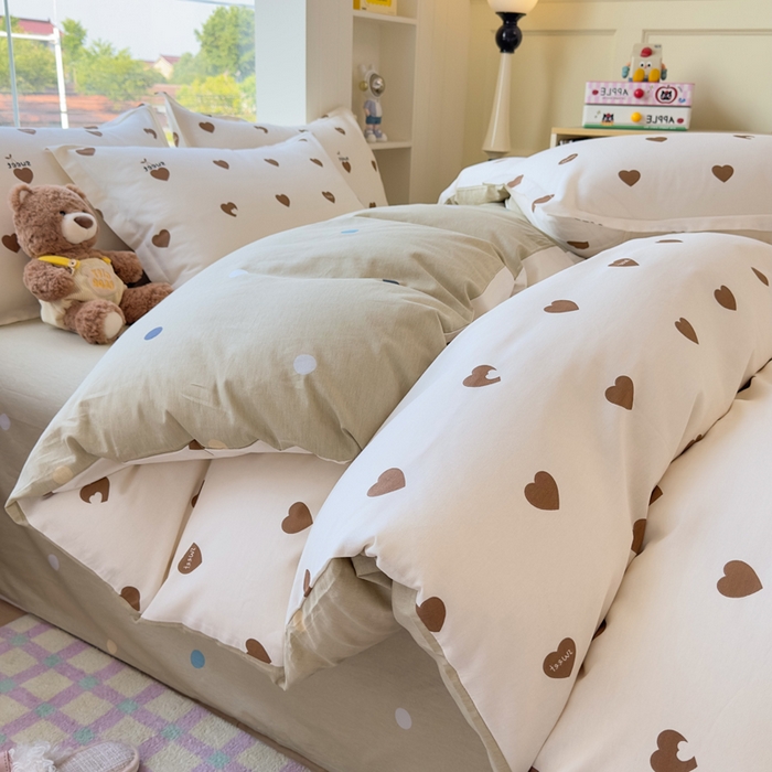 91家纺网 家纺一手货源 找家纺 鑫宇 2025新款全棉纯棉13372小清新印花四件套 点点爱