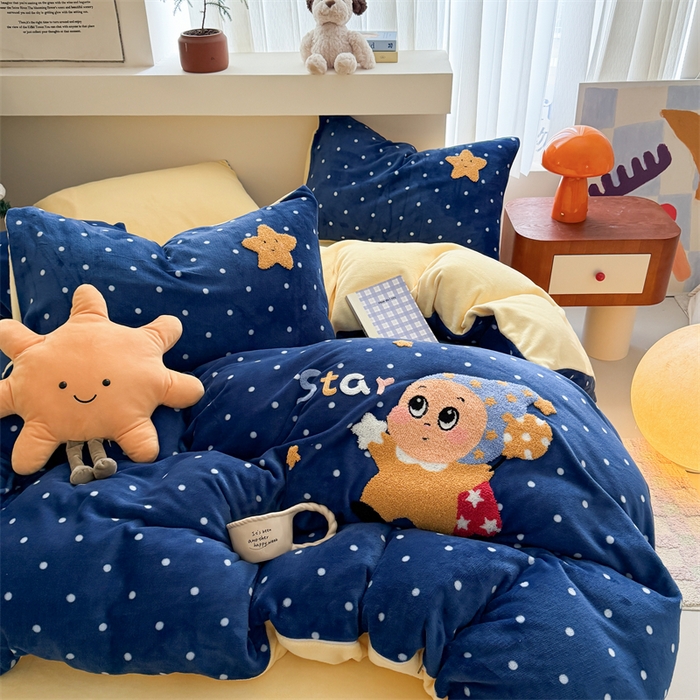 91家纺网 家纺一手货源 找家纺 艾特你 2025新款毛巾绣200克牛奶绒卡通毛巾绣四件套 星月宝宝