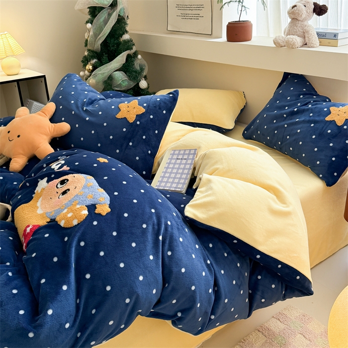 91家纺网 家纺一手货源 找家纺 艾特你 2025新款毛巾绣200克牛奶绒卡通毛巾绣四件套 星月宝宝