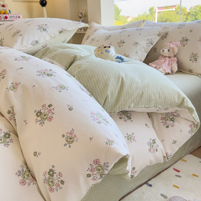 91家纺网 家纺一手货源 找家纺 鑫宇 2025新款全棉纯棉13372小清新印花四件套 花香丽影