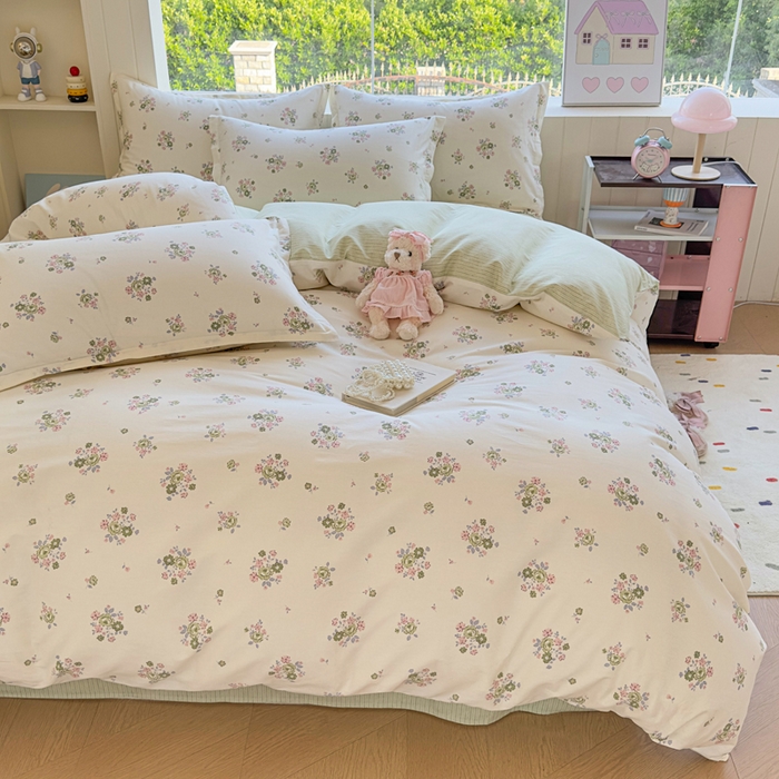 91家纺网 家纺一手货源 找家纺 鑫宇 2025新款全棉纯棉13372小清新印花四件套 花香丽影