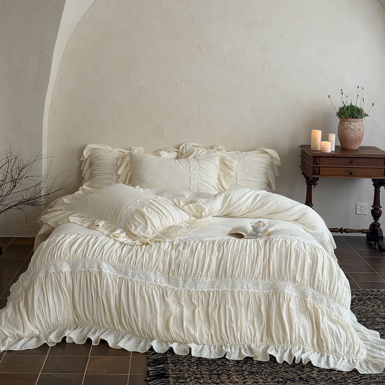 （总）佳汐蓝家纺 2025秋冬新品双层皱皱纱定制花边+打褶+荷叶边四件套--奥黛丽