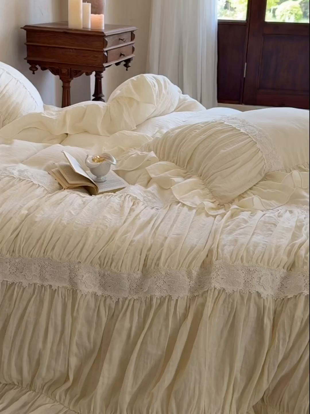 91家纺网 家纺一手货源 找家纺 （总）佳汐蓝家纺 2025秋冬新品双层皱皱纱定制花边+打褶+荷叶边四件套--奥黛丽