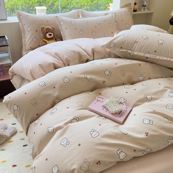 91家纺网 家纺一手货源 找家纺 鑫宇 2025新款全棉纯棉13372小清新印花四件套 米菲