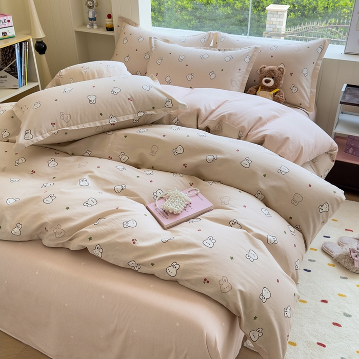 91家纺网 家纺一手货源 找家纺 鑫宇 2025新款全棉纯棉13372小清新印花四件套 米菲