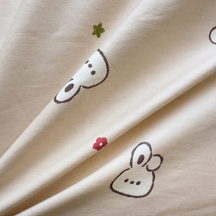 91家纺网 家纺一手货源 找家纺 鑫宇 2025新款全棉纯棉13372小清新印花四件套 米菲