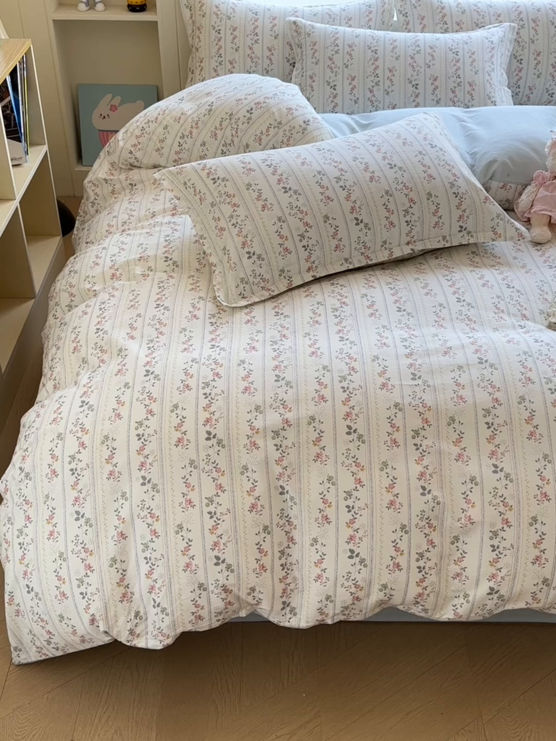 91家纺网 家纺一手货源 找家纺 鑫宇 2025新款全棉纯棉13372小清新印花四件套 暮染轻纱