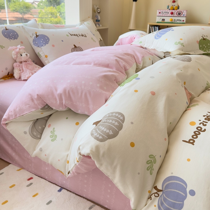 91家纺网 家纺一手货源 找家纺 鑫宇 2025新款全棉纯棉13372小清新印花四件套 南瓜派对