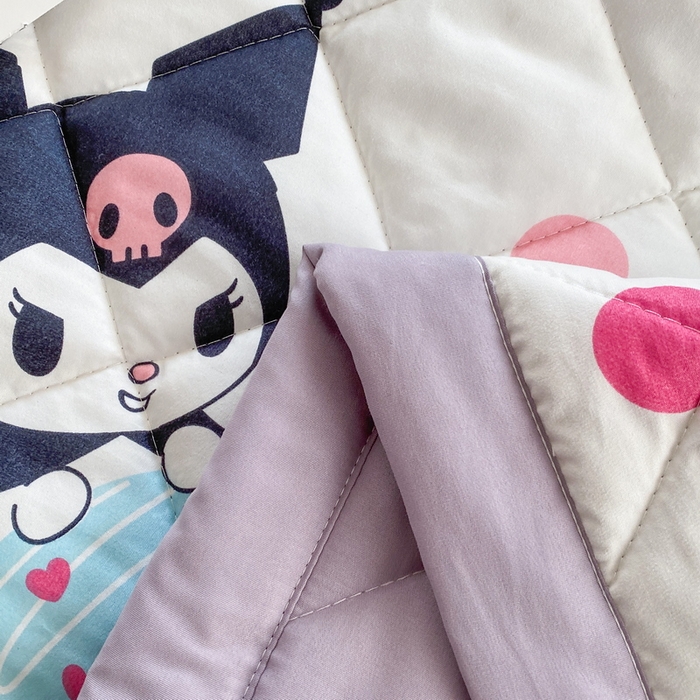 91家纺网 家纺一手货源 找家纺 一电 2025新款卡通可爱磨毛春夏新品夏凉被子家纺床品儿童幼儿园磨毛夏被 波点库洛米