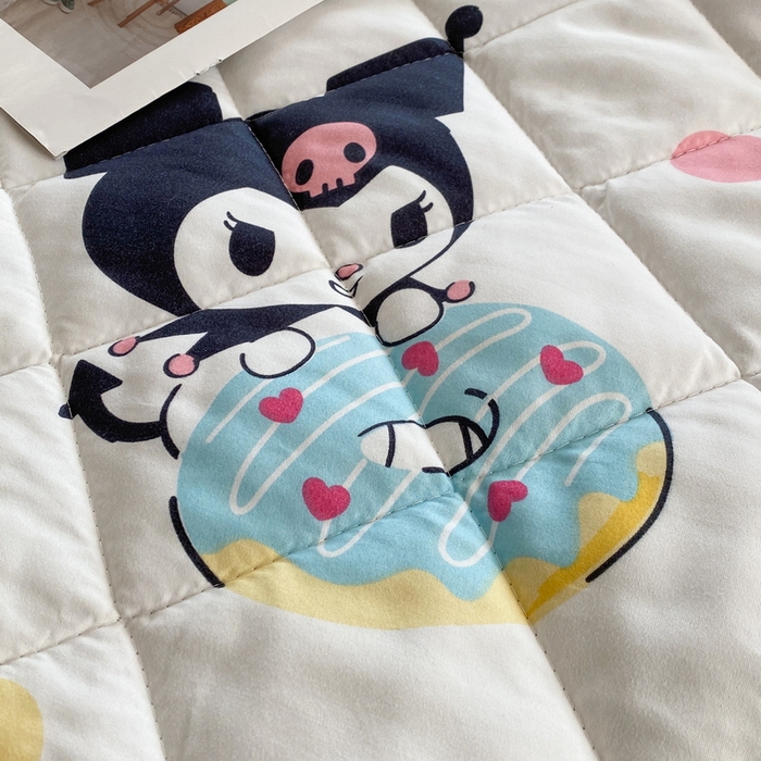 91家纺网 家纺一手货源 找家纺 一电 2025新款卡通可爱磨毛春夏新品夏凉被子家纺床品儿童幼儿园磨毛夏被 波点库洛米