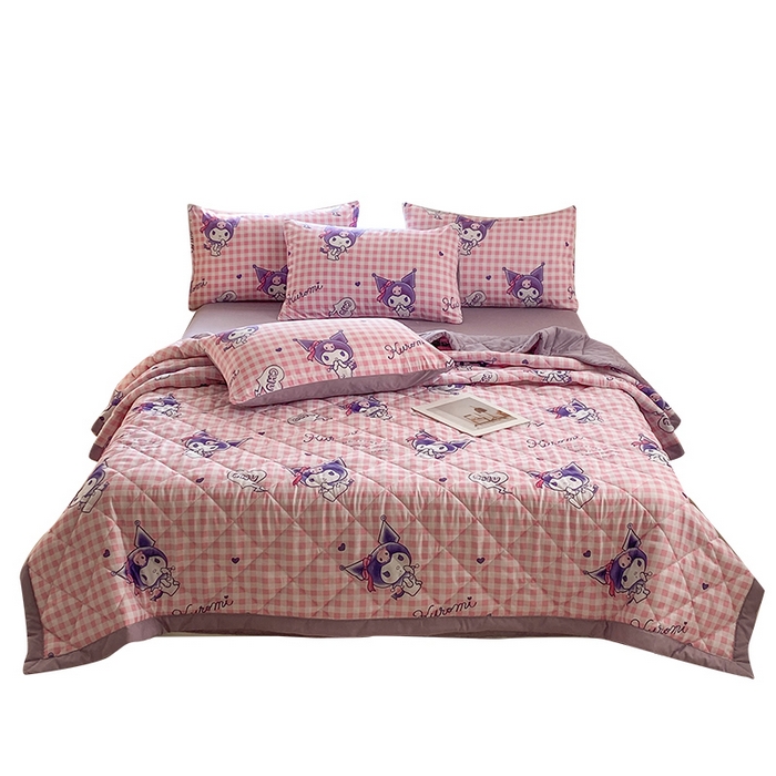 91家纺网 家纺一手货源 找家纺 一电 2025新款卡通可爱磨毛春夏新品夏凉被子家纺床品儿童幼儿园磨毛夏被 欢乐库洛米