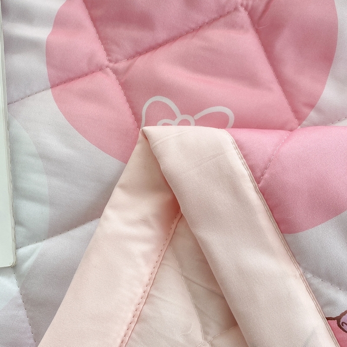 91家纺网 家纺一手货源 找家纺 一电 2025新款卡通可爱磨毛春夏新品夏凉被子家纺床品儿童幼儿园磨毛夏被 圈圈美乐蒂