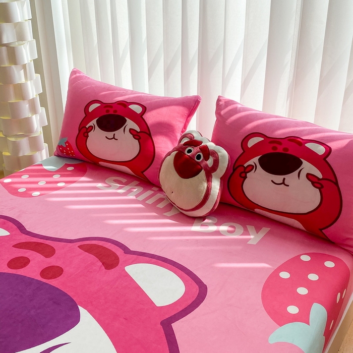 91家纺网 家纺一手货源 找家纺 一电 2025新款跨境电商床笠冬天德芙绒床笠单件加绒加厚绒床罩儿童学生宿舍床垫套床笠罩 草莓大雄