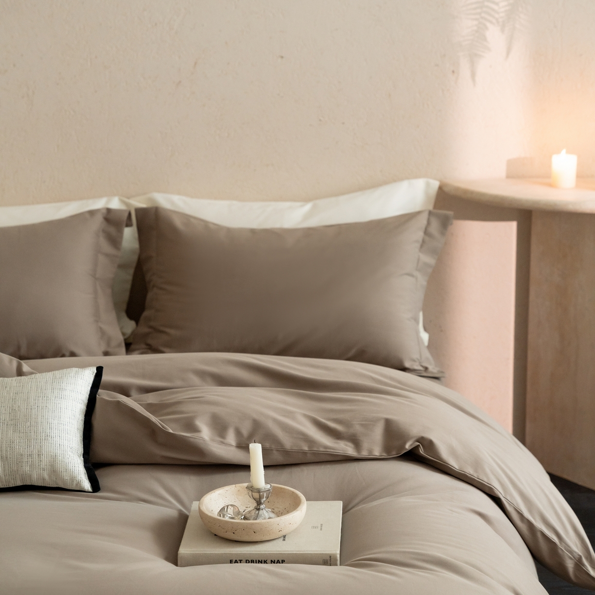 91家纺网 家纺一手货源 找家纺 ONE TWO ONE 121 2025宽边枕陶瓷一字绣磨毛四件套（会员：-10元） 山茶色