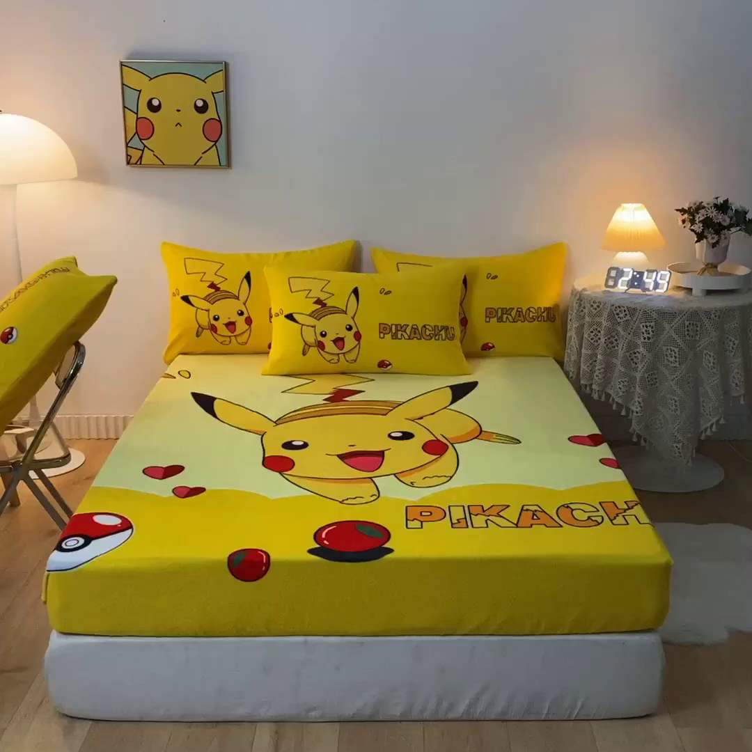 91家纺网 家纺一手货源 找家纺 一电 外贸2025新款卡通珊瑚绒床笠单件床罩冬季加厚牛奶绒床垫保护罩全包床单套 奔跑皮卡丘